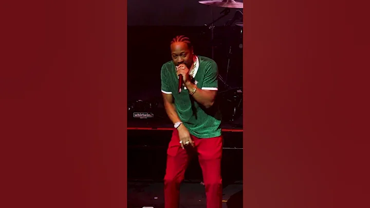 Dj Quik live on stage with Jesse Johnson from the time