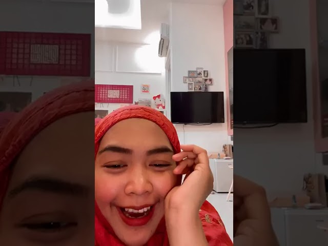 Ria Ricis (@riaricis1795) archived Instagram live stream from April 5, 2020