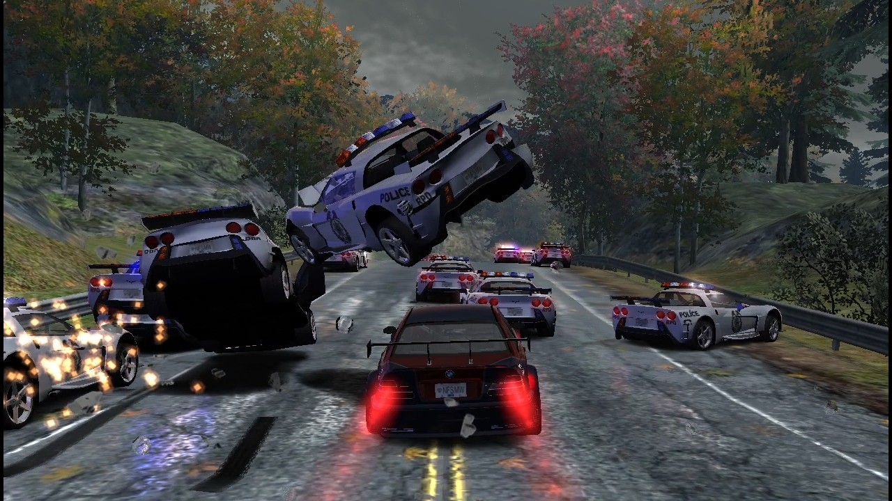 Bmw 1200km vs 1 billion cops in a crazy 10 lap race - nfs most wanted