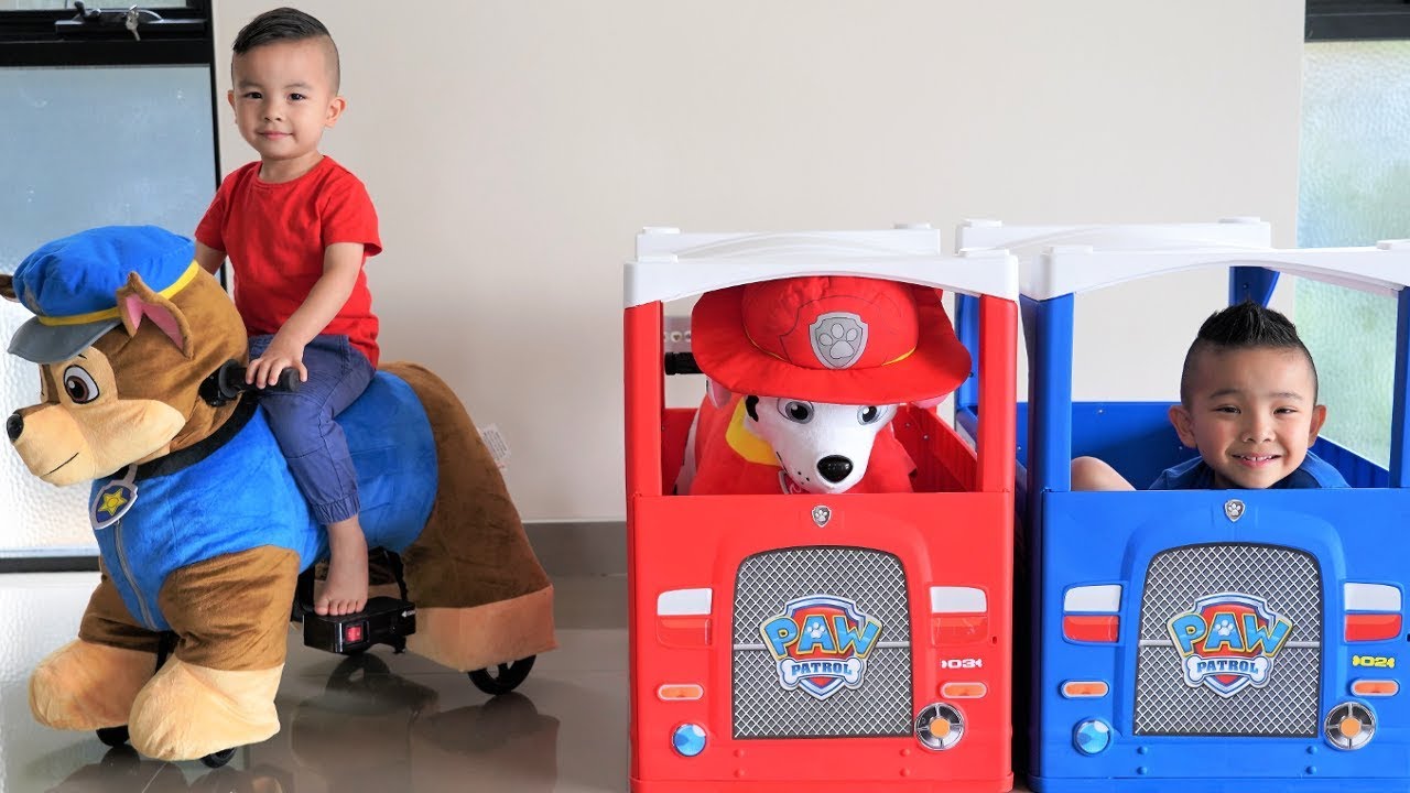 paw patrol jumbo plush chase