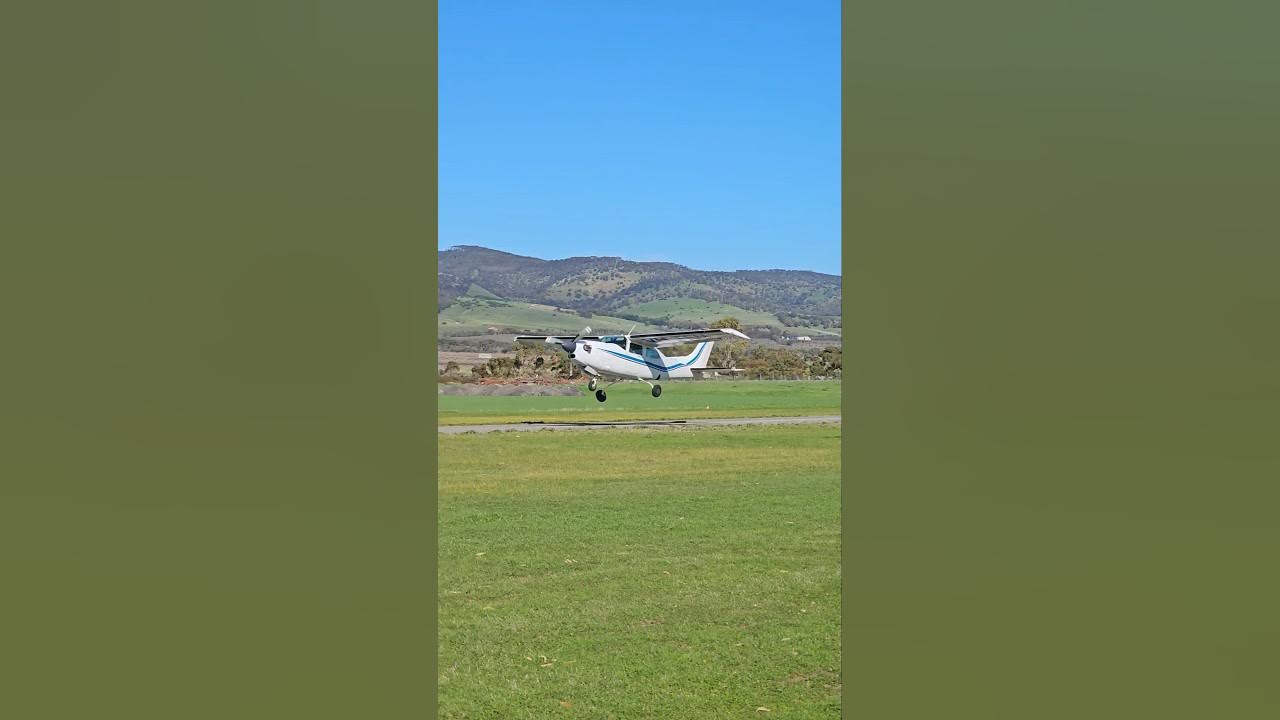 INSANE 700HP Turbine Cessna 210 Takeoff Sound INSANE 700HP Turbine Cessna 210 Takeoff Sound