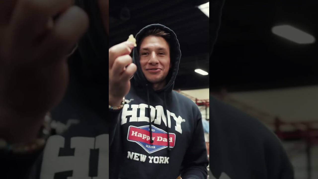 STEVE TAKES EDIBLES AT ZOO CULTURE