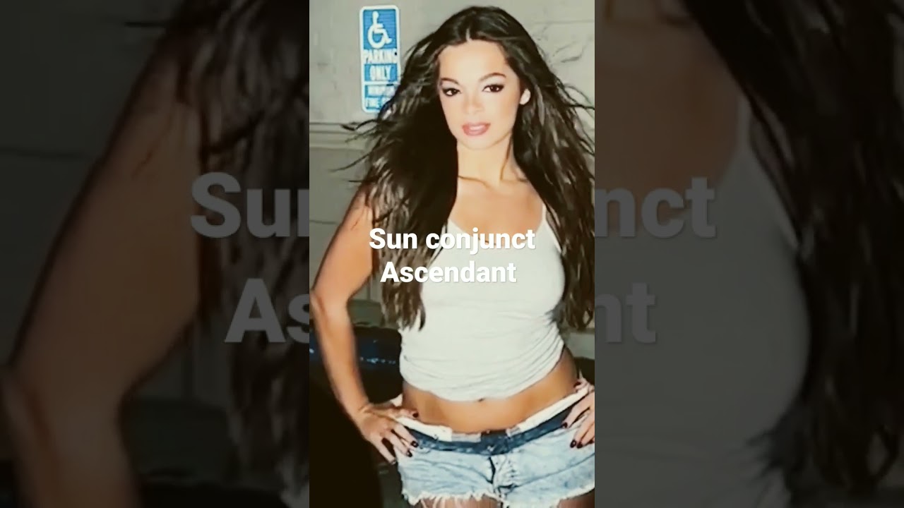 Most Sun conjunct Ascendant types enjoy basking in the spotlight  Sun on Ascendant shines brightly