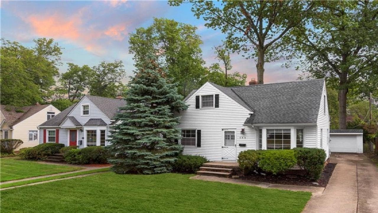 549 Huntmere Dr, Bay Village, OH Presented by Vasi Home Group.