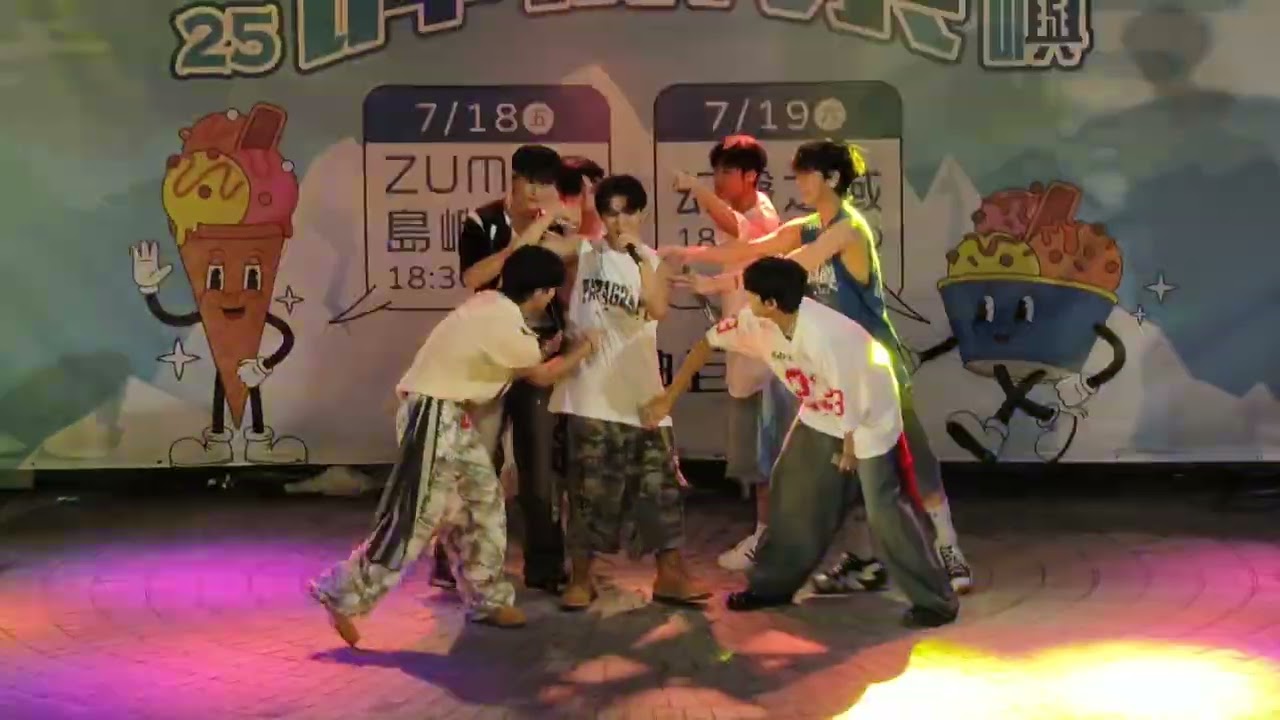 #ffo #熱門 #推薦 #漢神巨蛋 #甲冰祭 #高雄 #taiwan F.F.O ~ 小行超人歌曲表演 in 高雄漢神巨蛋甲冰祭