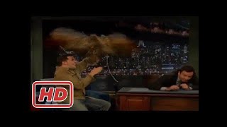 [Talk Shows]a Giant Owl Attackes Jimmy Fallon and Jeff Musial - Screams like a litlle girl
