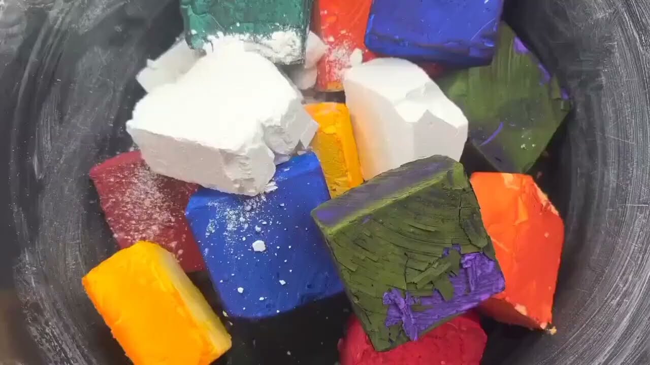 Colourful Dyed Gymchalk Compilation of different shapes #oddlysatisfying #gymchalkcrush #gymchalk