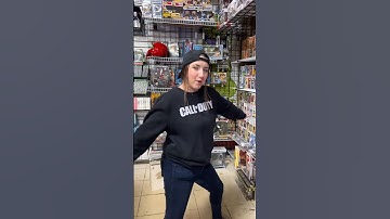 Picking Out $300 Worth of PS2 Games for a Customer! #gamestore #games #retro #nostalgia #playstation