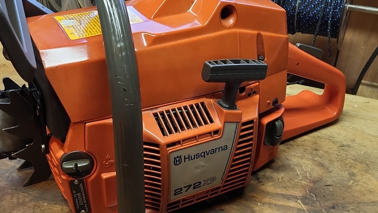 Husqvarna 272xp Muffler mod & cold brews - YouTube
