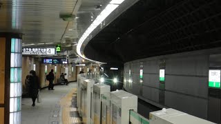 国会議事堂前駅　東京メトロ千代田線16000系到着