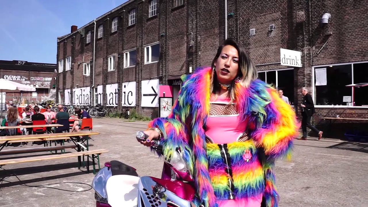 Aynouk Tan_ A One Woman Musical