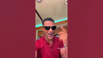 معاكي ببقي بيبي ومعاهم ببقي عمو مع كل الناس محمد ومعاكي ببقي حمو 