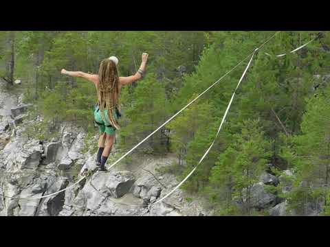 Video: Nemški Cirkus Z Uporabo Holografskih živali