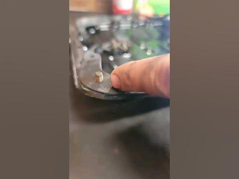 TRANSMISSION PAN GASKET HACK!! #autorepair #mechanic #automobile #truck