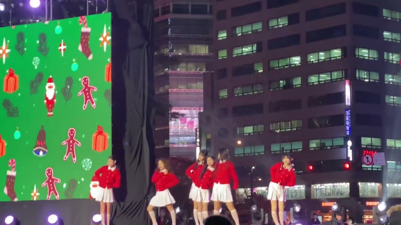 241118 피어스 대한민국 성탄축제 성탄트리 점등식 마요마요(Mayo Mayo) 무대 직캠