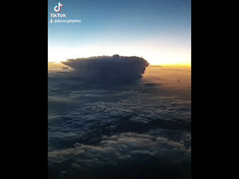 مناظر السحب في قطر روعه