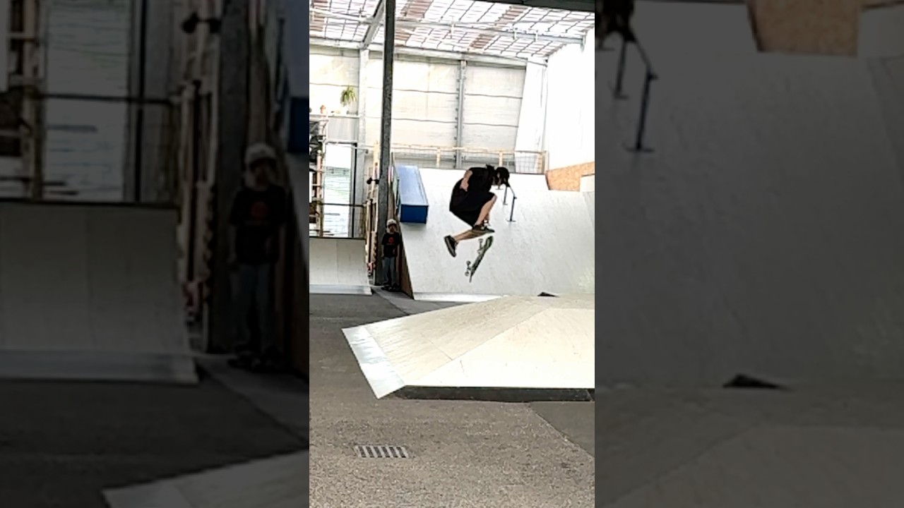 びがーふりっぷって技　#shorts #skateboarding #skateboard #スケボー #スケートボード #ビガーフリップ #キセキノパーク