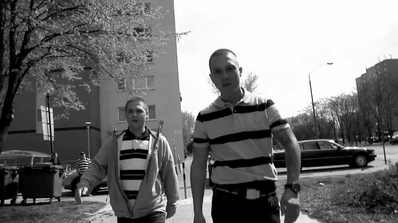 Moloch Vlavo duet s Agresívnym Okom - Baví Ma To Viac Demo 2010 (OFFICIAL VIDEO 2011 HD)