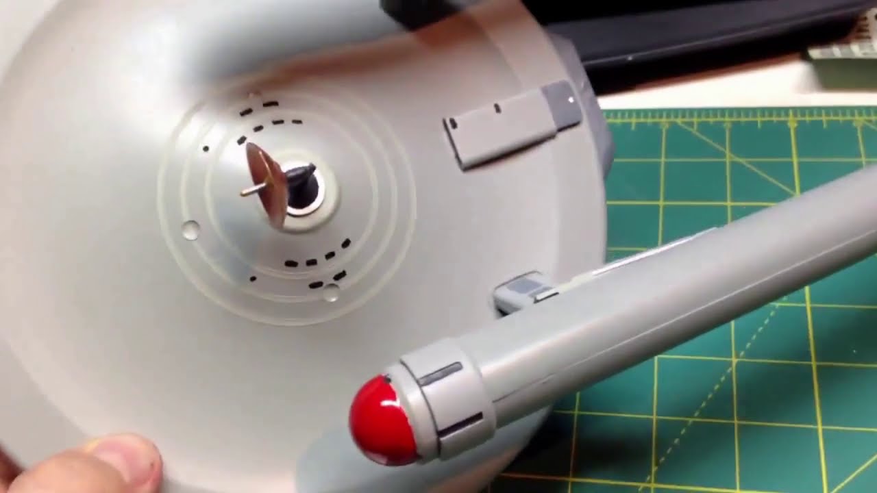 Tos Kitbash TOS Miranda Style Kitbash Model Build - USS Holmes NCC-221B - YouTube