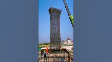 Lifting and installation of large bridge column reinforcement cages