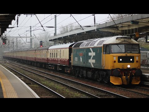 Locomotive Services Limited 47593 powers out of Ipswich with 47810 on the rear working 1Z60 8/4/23