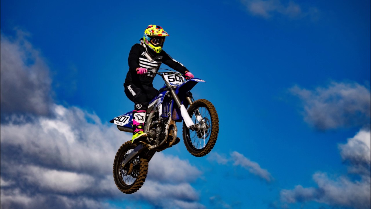 Learning to Fly MX Oberon NSW filmed by Sky Eye UAV Solutions