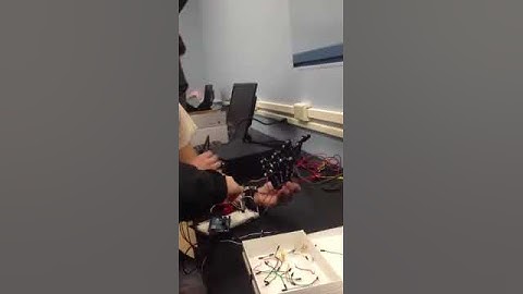 Robotic Hand with Potentiometer Control