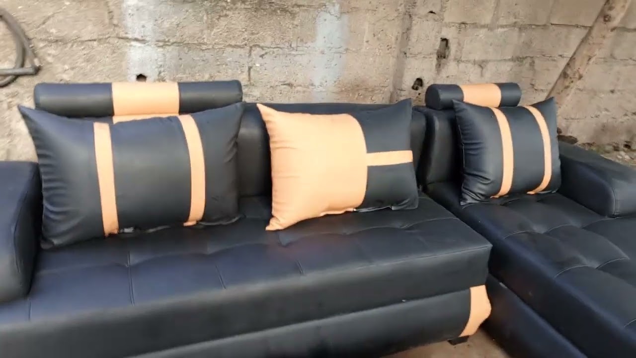L-Shaped Sofa With Single Chair and Table. Leather Couches. Lis01