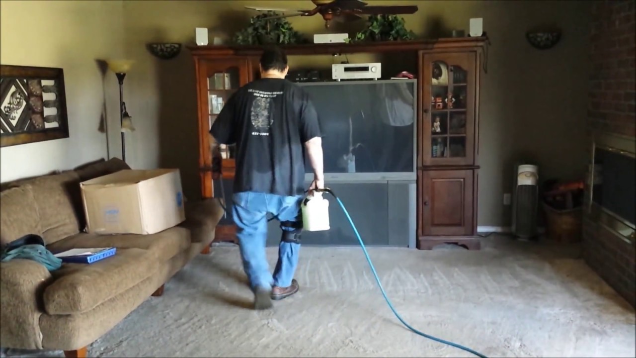 Using the Rotovac to do some Carpet Cleaning in Oklahoma City YouTube