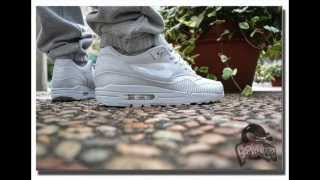 air max 1 monotone