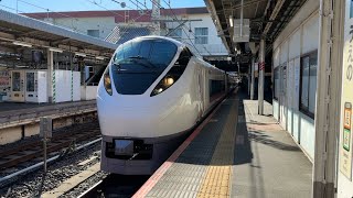 常磐線E657系0番台K8編成 ときわ59号勝田行きが上野駅をジョイント音たてて発車するシーン