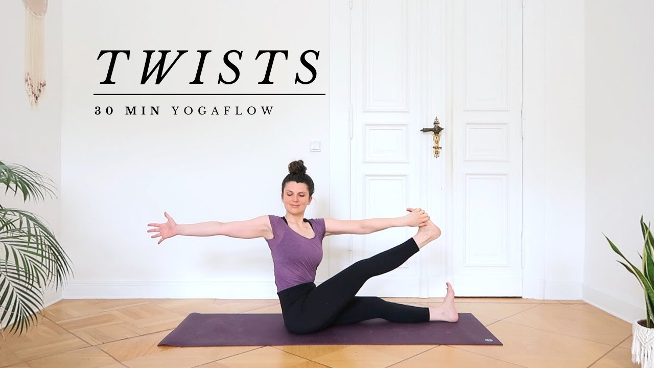 Yoga Flow mit vielen Drehungen - Reinigend, kräftigend und stresslösend | 30 Minuten