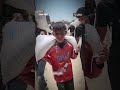 طفل فلسطيني يحمل كيس طحين ليسد جوع أهله طفل فلسطيني يحمل كيس طحين ليسد جوع أهله