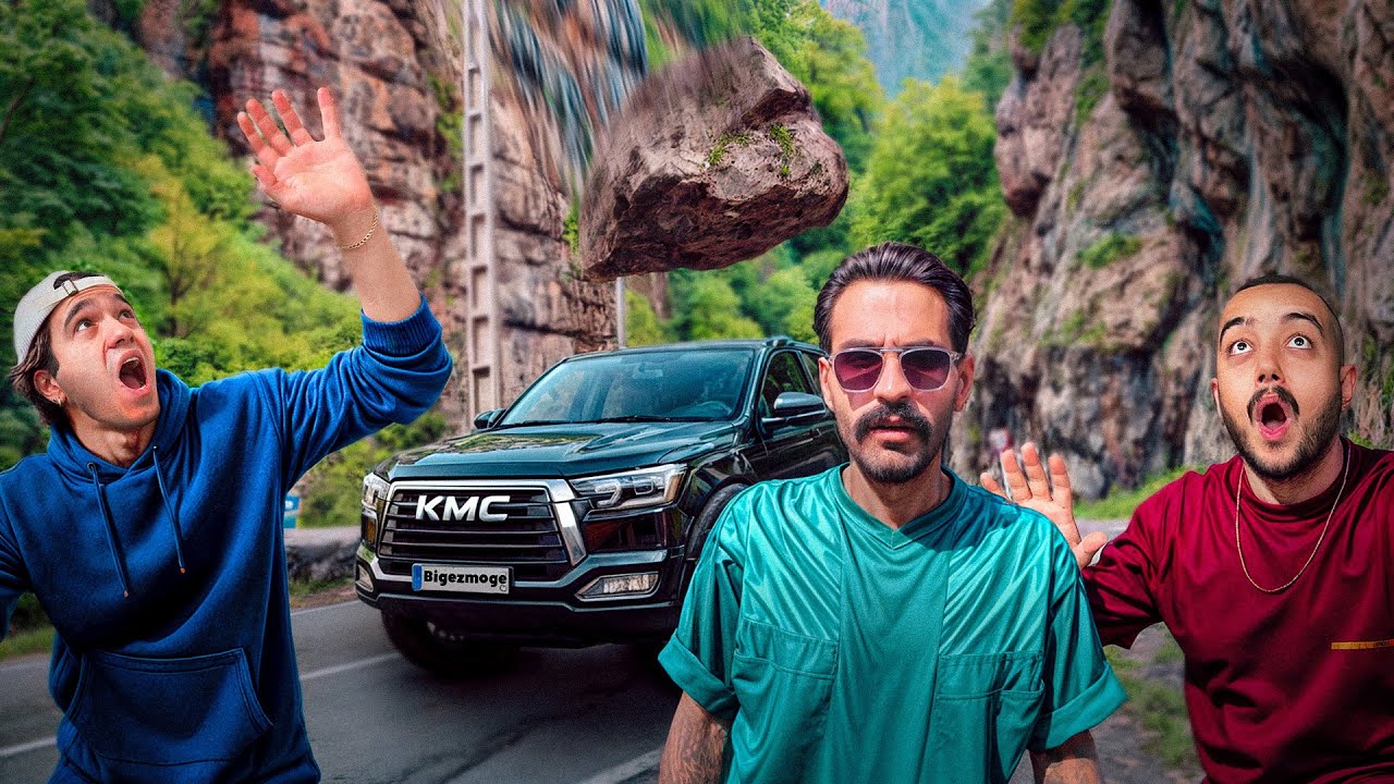 تو جاده چالوس سنگ ریخت رومون / ولاگ شمال  😱