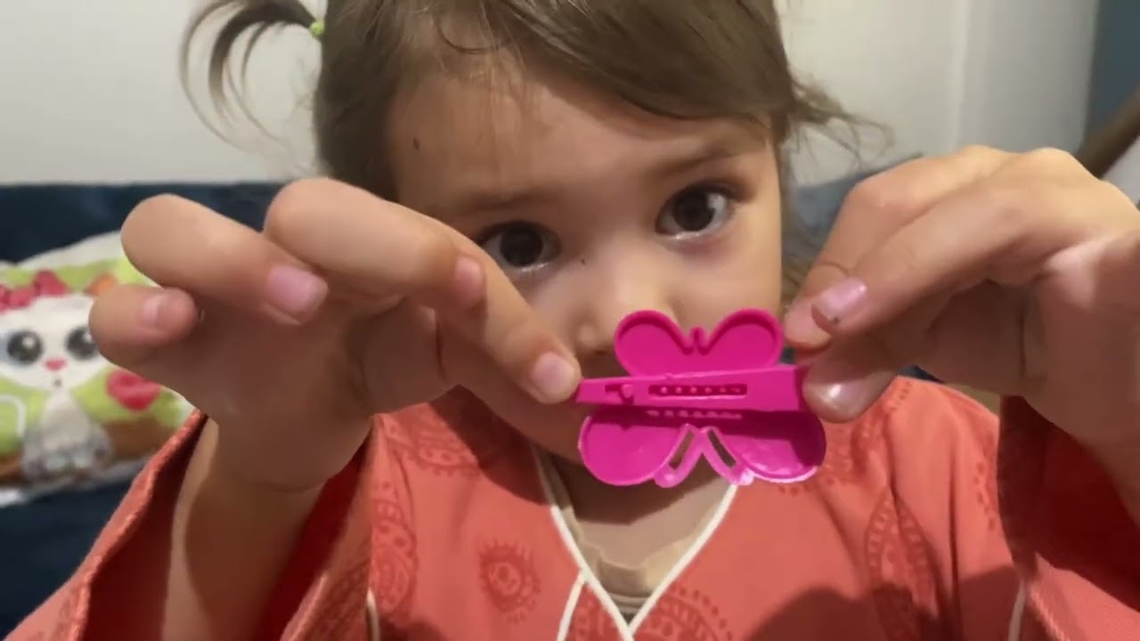 Nil Pera karton evinin içini düzenliyor 💕