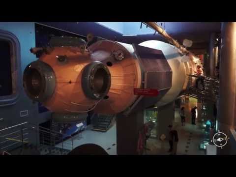 Wideo: Pomnik zdobywców kosmosu w Moskwie