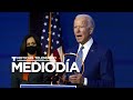 Joe Biden se enfoca en su estrategia para luchar contra el COVID-19 | Noticias Telemundo