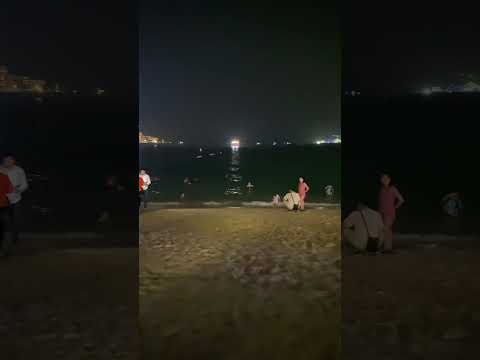 Dubai Night Beach #dubai #dubaimall #burjkhalifa #sports