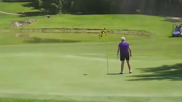 Swing King  High Cliff Kay Schmidt Hole in One 201...