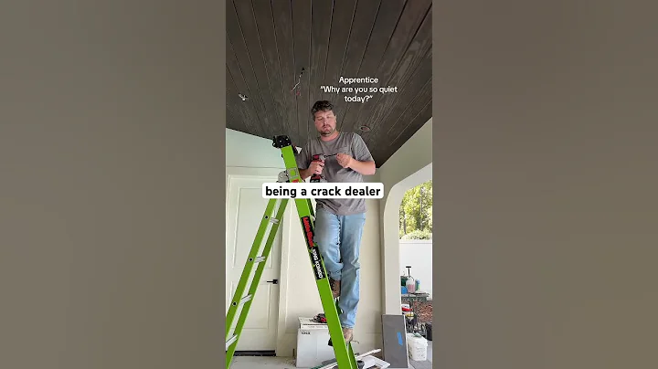 Electricians is this your thoughts?😂 #fyp #electrician #construction #bluecollar #electricaljob