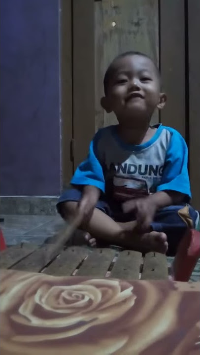 Tristan Takbir Sambil Main Gamelan