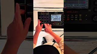 Old School Vibes on the Akai MPC – Boom Bap Fingerdrumming #hiphop #beat #freestylerap #beats