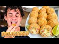 BOLINHO DE ARROZ RECHEADO COM QUEIJO E CALABRESA (simples de fazer) - Fubá online