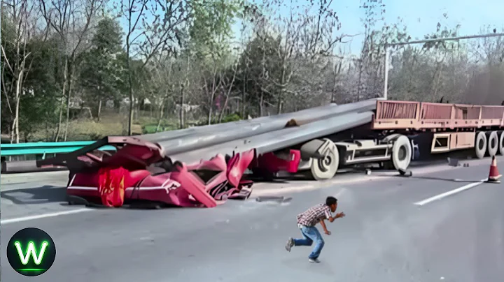 Tragic! Most Shocking And Devastating Biggest Trucks Crashes Filmed Seconds Before Disaster !