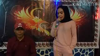 Laloklah nak ( Cover Eti Sahara )