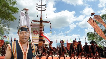 Cây nêu và già làng | DI SẢN VĂN HÓA