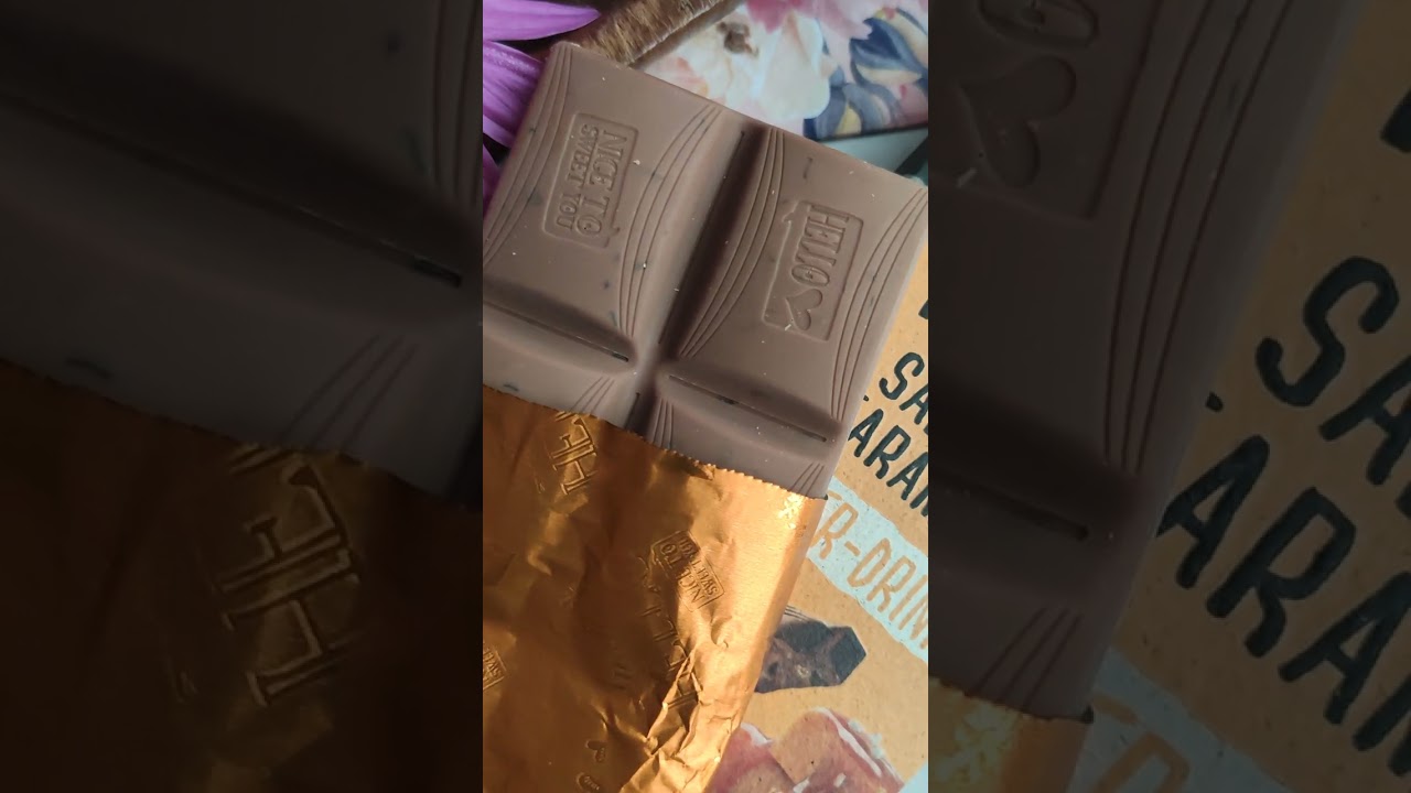 lindt hello vegan salted caramel chocolate bar