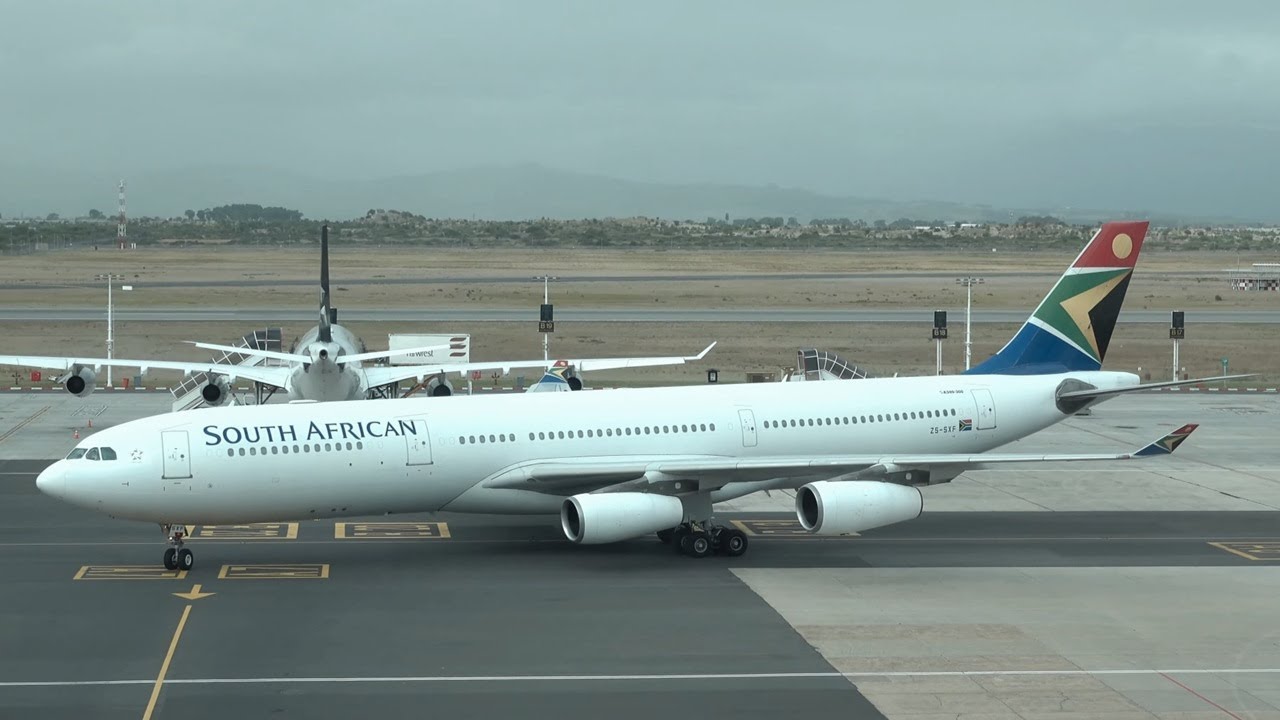 South African Airways A340-300 Johannesburg To Perth ''Full Flight''