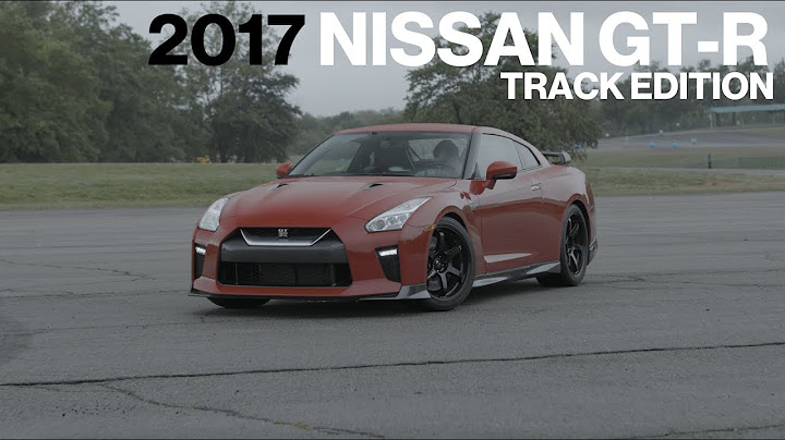 Nissan GT-R Track Edition Hot Lap at VIR | Lightning Lap 2017 | Car and Driver