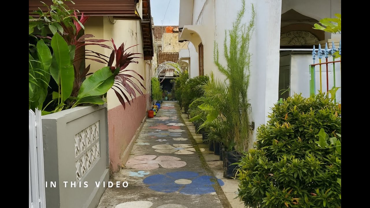 Quiet Morning Walk in Java’s Narrow Village Lanes | Surakarta Indonesia ...